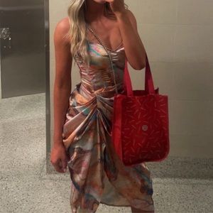 Tik tok Dress! So cute, wore once